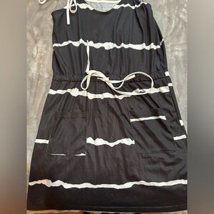 NWOT SHEIN Black and White Striped Dress with Pockets